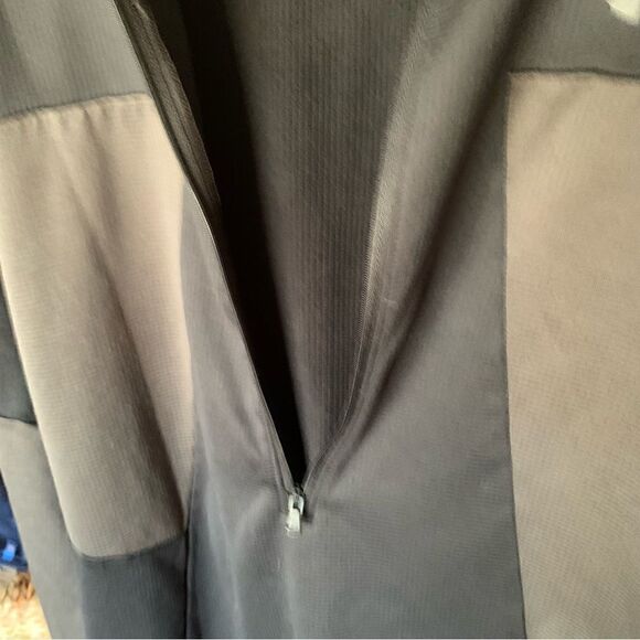 Under Armour Cold Gear Loose Fit 1/2 Zip Pullover Gray Black Sz XL - Picture 7 of 8